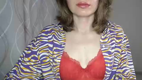 Snapshot of sophiemisss chatting on 18, 6, 2026 Sophiemisss online show from 18, 6, 2026