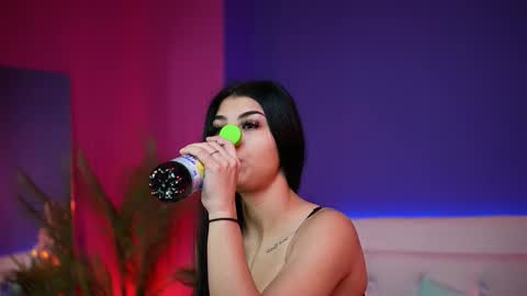  Sophie  online show from 10, 1, 2026