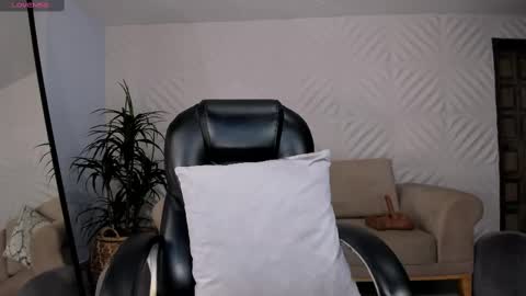 Snapshot of sophiepalmerx chatting on 24, 2, 2025 Sophie Palmer online show from 24, 2, 2025