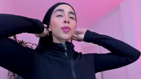 Snapshot of sophierooy chatting on 18, 7, 2026 sophierooy online show from 18, 7, 2026