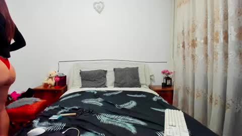 Sophie online show from 11, 12, 2024