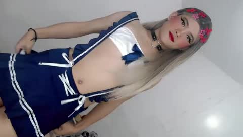 SOPHIEX online show from 21, 7, 2026