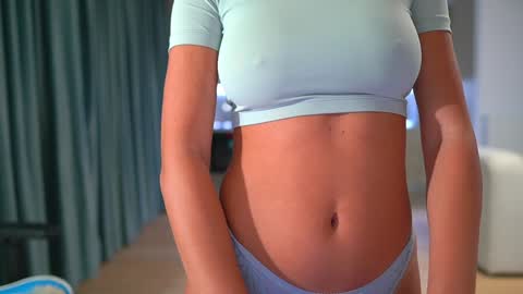       online show from 20, 10, 2025