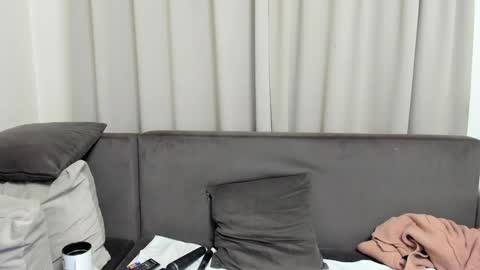 Snapshot of sophiestique chatting on 19, 12, 2024 Sofia online show from 19, 12, 2024