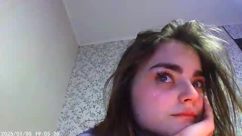 Sophie and my bestie Mandy    online show from 4, 1, 2025