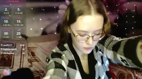 Sophie and my bestie Mandy    online show from 22, 2, 2025