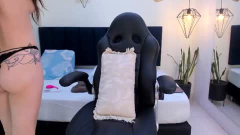 sophieturner_mg online show from 17, 7, 2026