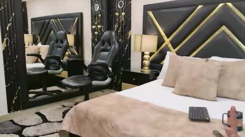 SophieWinslow online show from 23, 2, 2026