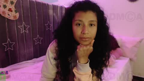 Sophia this is not my real name online show from 20, 12, 2024