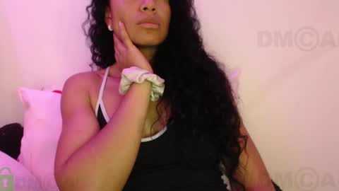 Sophia this is not my real name online show from 28, 12, 2024