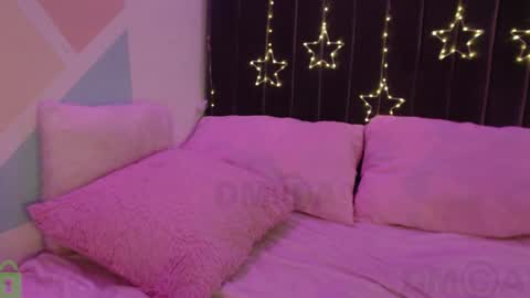 Sophia this is not my real name online show from 14, 1, 2025