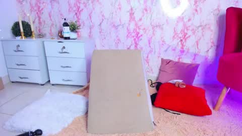 Sophie Wilson online show from 25, 2, 2025