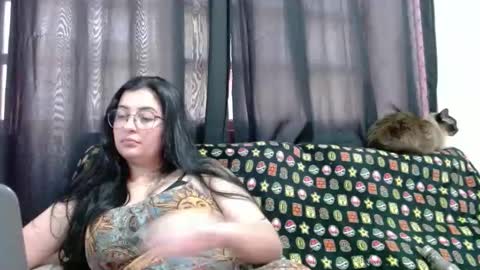 Snapshot of sophirivers chatting on 15, 10, 2025 sophirivers online show from 15, 10, 2025
