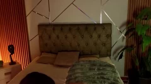 Sophy  online show from 19, 2, 2026