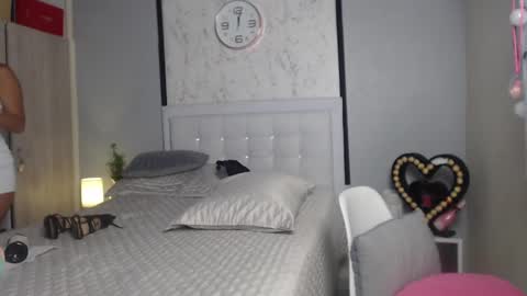 Snapshot of sopphiefox chatting on 11, 3, 2025 Sofia online show from 11, 3, 2025