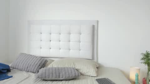 Snapshot of sopphiefox chatting on 6, 11, 2025 Sofia online show from 6, 11, 2025