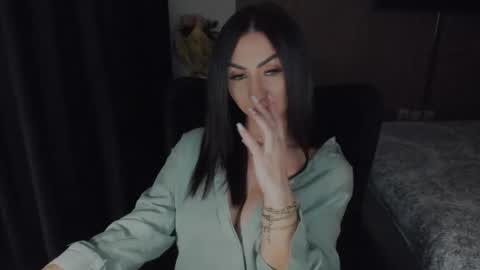 Soraya online show from 4, 2, 2025