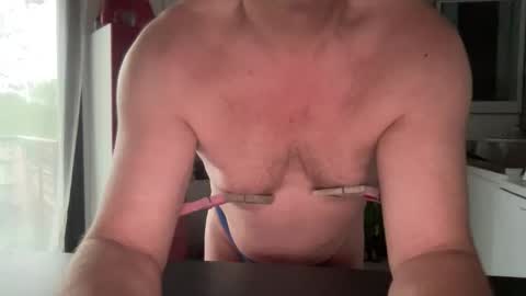 soumisanal2013 online show from 11, 4, 2026