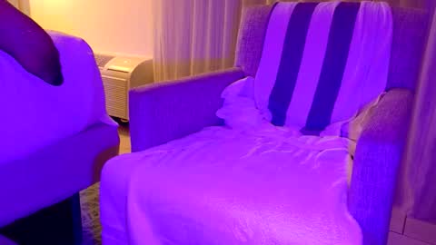 soundingslutslave online show from 5, 3, 2026