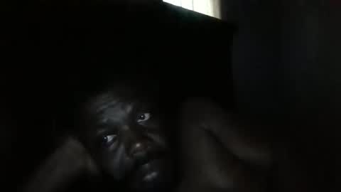 Snapshot of source1012 chatting on 10, 10, 2025 source1012 online show from 10, 10, 2025