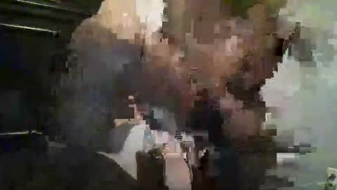 Snapshot of source1012 chatting on 17, 12, 2025 source1012 online show from 17, 12, 2025