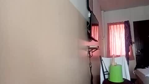 Snapshot of south_florida chatting on 17, 9, 2025 Candy online show from 17, 9, 2025