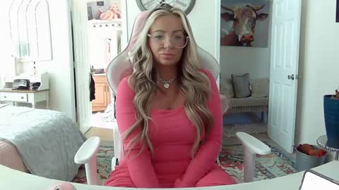 Your Barbii online show from 13, 2, 2025