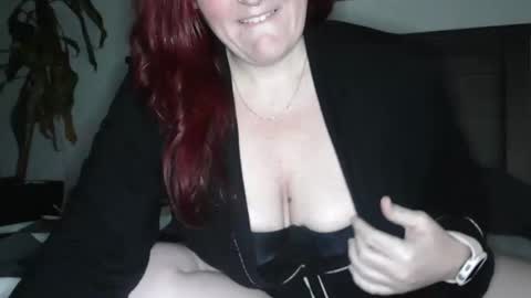 SouthernElle online show from 12, 3, 2025