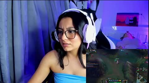 Snapshot of soy___lili chatting on 28, 12, 2024 Lili online show from 28, 12, 2024