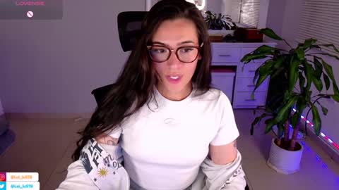 Snapshot of soyabby_ chatting on 27, 1, 2025 Luisa online show from 27, 1, 2025