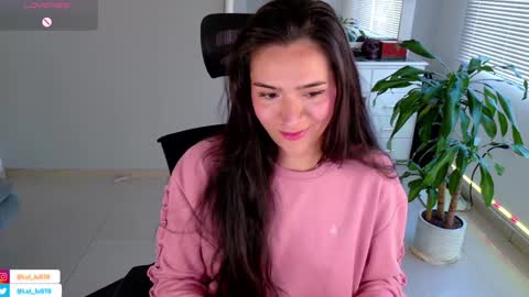 Snapshot of soyabby_ chatting on 27, 1, 2025 Luisa online show from 27, 1, 2025