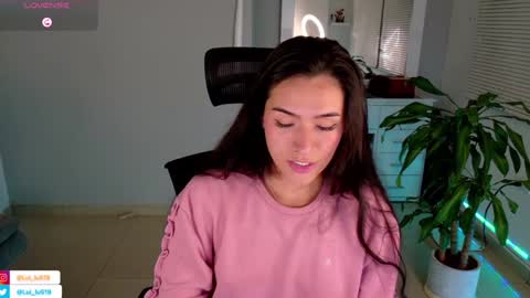 Snapshot of soyabby_ chatting on 28, 1, 2025 Luisa online show from 28, 1, 2025