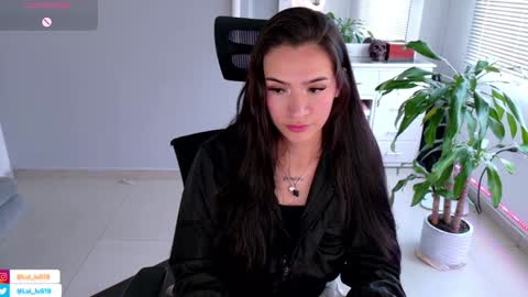 Snapshot of soyabby_ chatting on 2, 2, 2025 Luisa online show from 2, 2, 2025