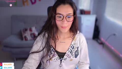 Snapshot of soyabby_ chatting on 9, 3, 2025 Luisa online show from 9, 3, 2025