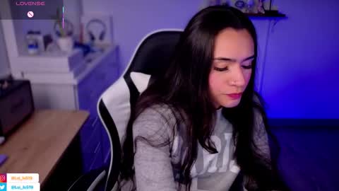 Snapshot of soyabby_ chatting on 1, 10, 2025 Luisa online show from 1, 10, 2025