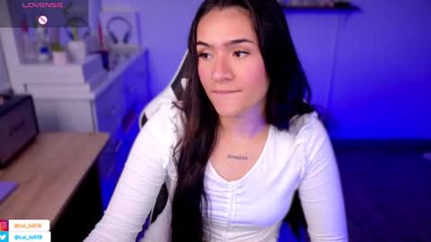 Snapshot of soyabby_ chatting on 6, 11, 2025 Luisa online show from 6, 11, 2025