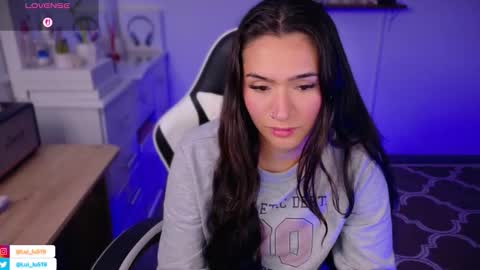 Snapshot of soyabby_ chatting on 10, 11, 2025 Luisa online show from 10, 11, 2025