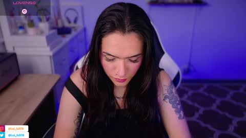 Snapshot of soyabby_ chatting on 12, 11, 2025 Luisa online show from 12, 11, 2025