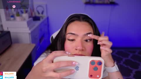 Snapshot of soyabby_ chatting on 14, 11, 2025 Luisa online show from 14, 11, 2025