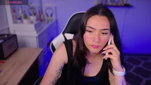 Snapshot of soyabby_ chatting on 15, 11, 2025 Luisa online show from 15, 11, 2025