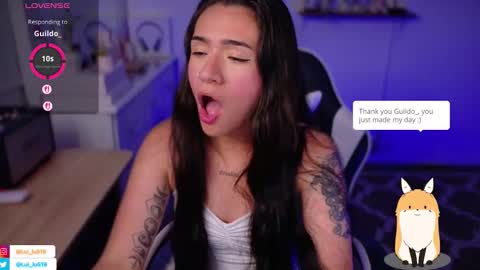 Snapshot of soyabby_ chatting on 25, 11, 2025 Luisa online show from 25, 11, 2025