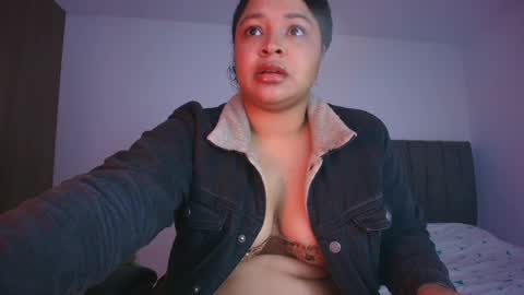 Snapshot of soynerea chatting on 1, 6, 2026 online show from 1, 6, 2026
