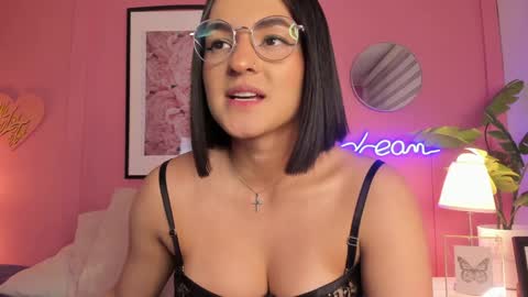 Snapshot of soysaraa_ chatting on 7, 1, 2025 Aleja online show from 7, 1, 2025