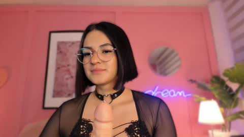 Snapshot of soysaraa_ chatting on 18, 2, 2025 Aleja online show from 18, 2, 2025