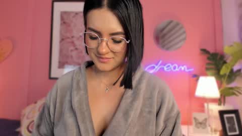 Snapshot of soysaraa_ chatting on 22, 2, 2025 Aleja online show from 22, 2, 2025
