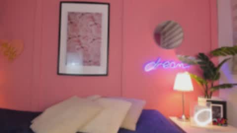 Snapshot of soysaraa_ chatting on 10, 9, 2025 Aleja online show from 10, 9, 2025