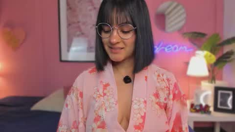 Snapshot of soysaraa_ chatting on 3, 2, 2026 Aleja online show from 3, 2, 2026