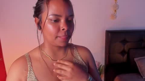 Snapshot of soytucolor chatting on 4, 1, 2025 Paula add me on snap online show from 4, 1, 2025