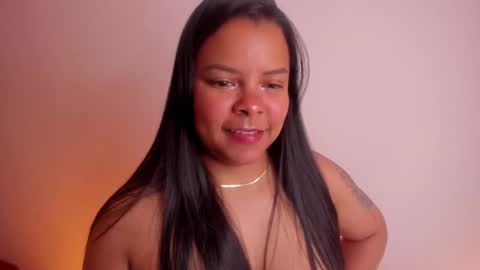 Snapshot of soytucolor chatting on 5, 10, 2025 Paula add me on snap online show from 5, 10, 2025