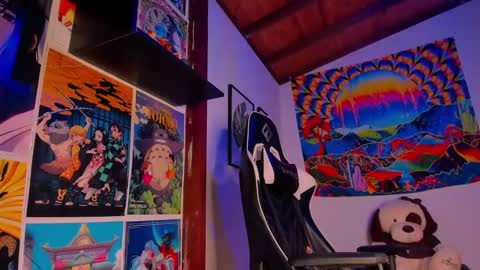 Val online show from 1, 3, 2025